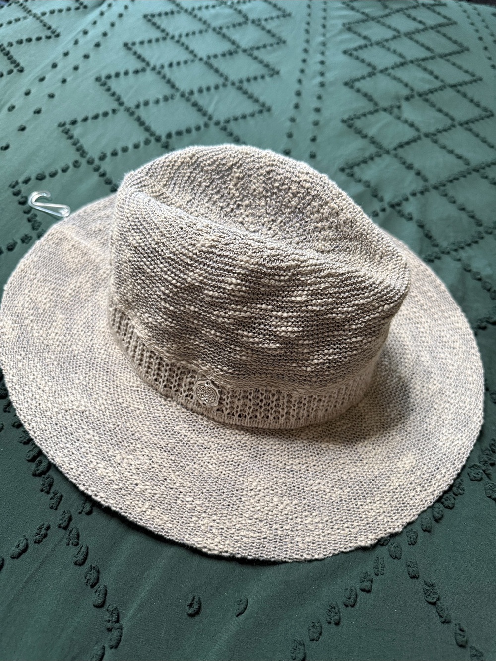 VINCE CAMUTO ✨NEW ✨Sun Hat